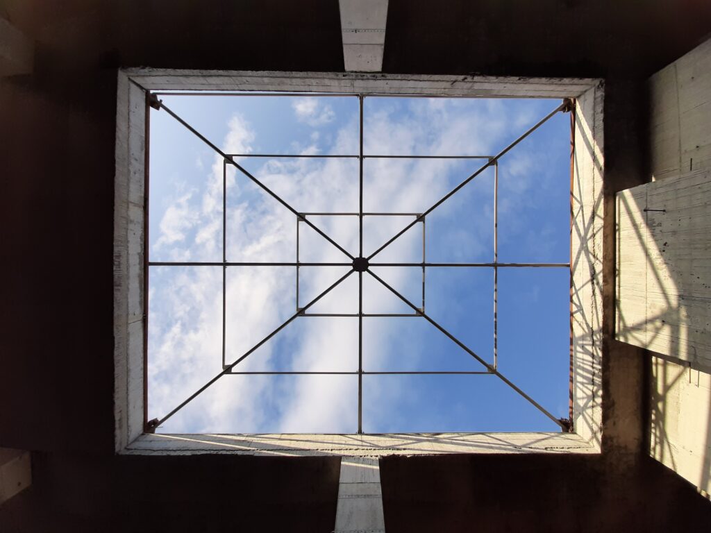 Steel Skylight Structure – Complex On-Site Assembly